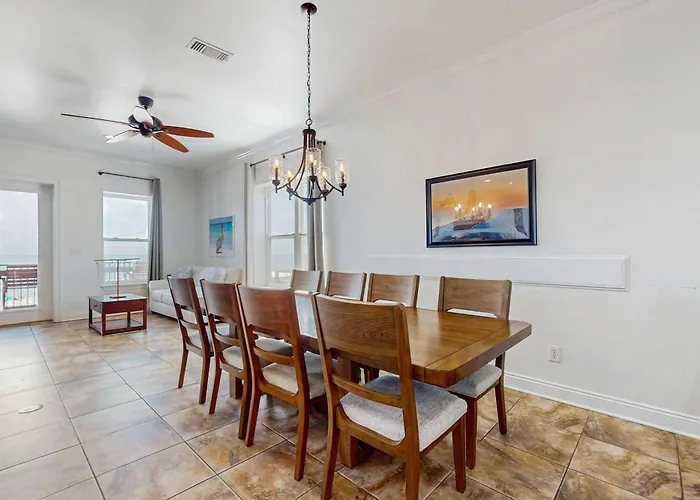 Holiday home Luxury Beachfront Duplex In Morgan - Pool Elevator And Wedding-friendly Gulf Shores